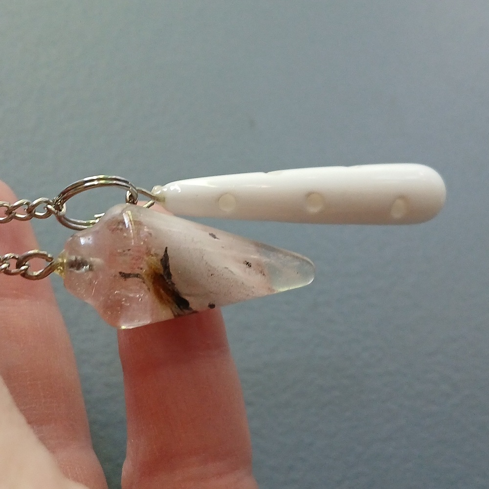 New Volcano Cherry Quartz Pendulum White Agate Teardrop Pendant.